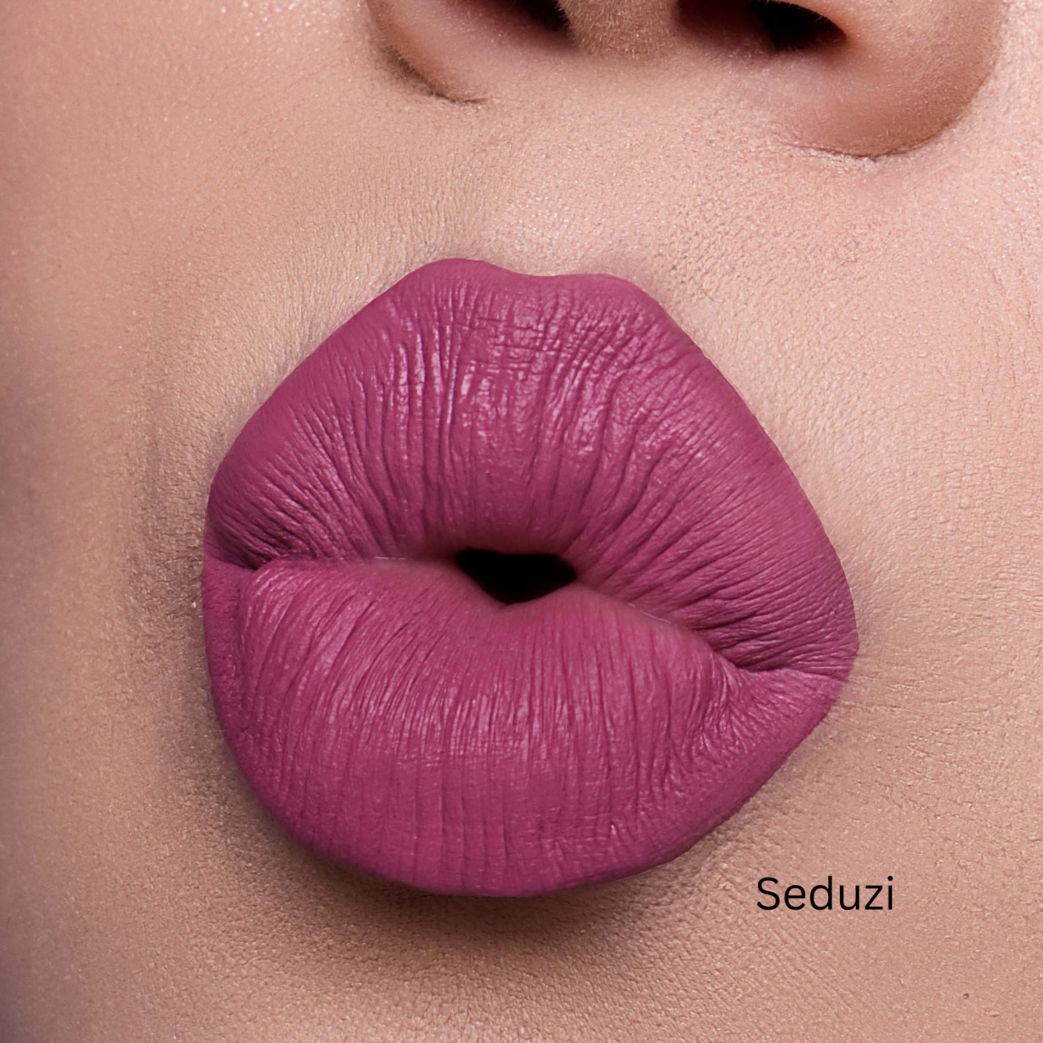 Labial Líquido Matte Mandanudes Adversa